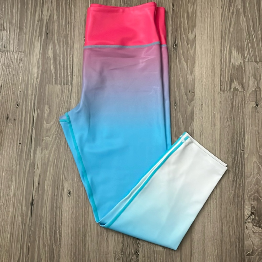 NWOT Zyia capris/14-16